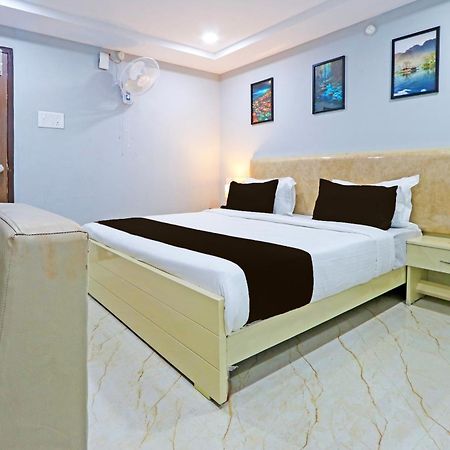ホテル Super Townhouse Qualia Elite S R Nagar ハイデラバード エクステリア 写真