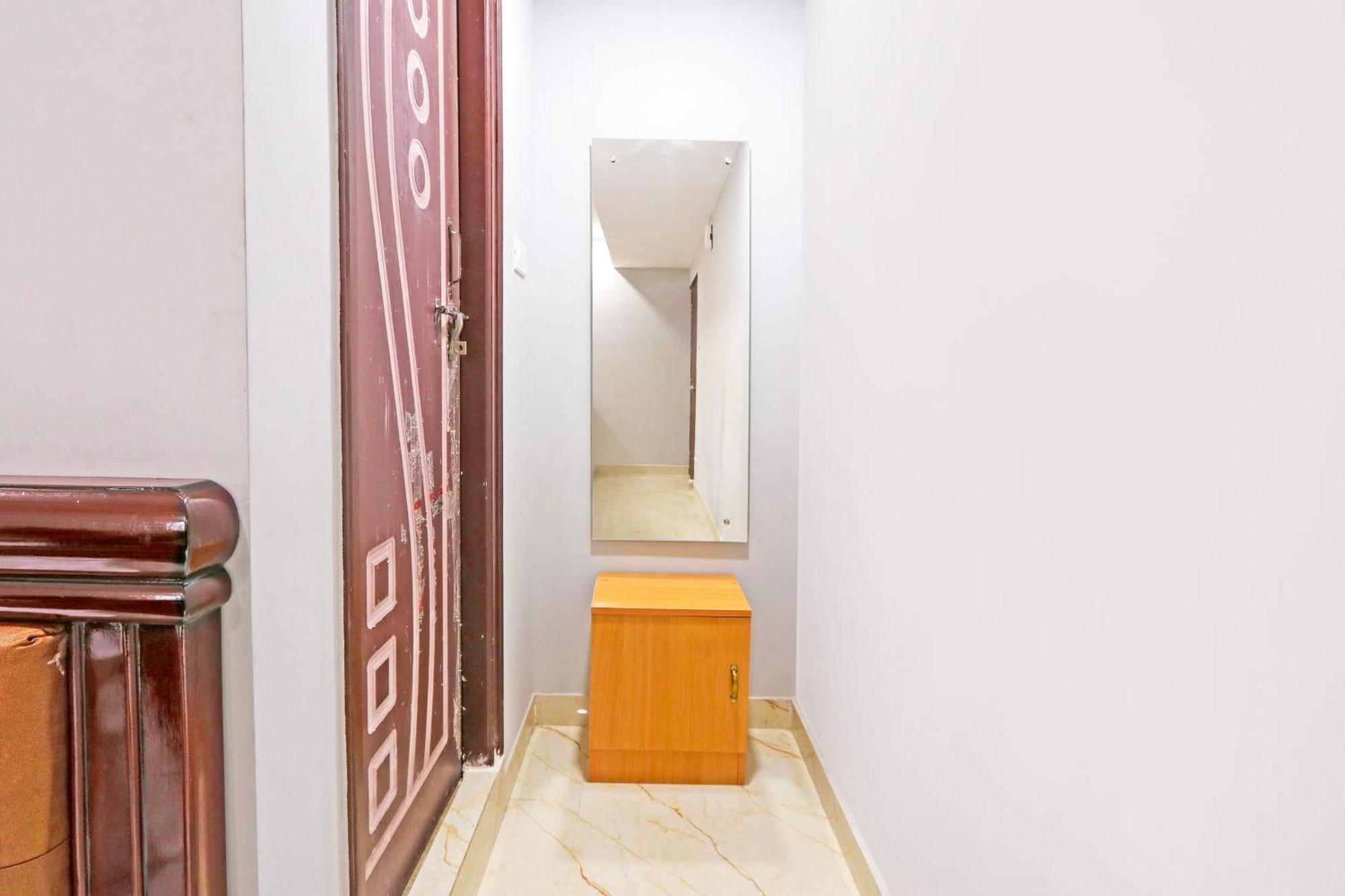 ホテル Super Townhouse Qualia Elite S R Nagar ハイデラバード エクステリア 写真